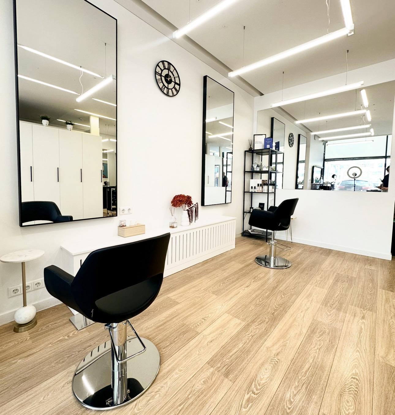 White Room grožio studijos interjeras Vilniuje